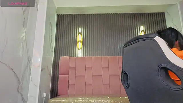 Snapshot of Anni_acker_b chatting on January 19, 2026, 1:26 pm Anni acker b online show from January 19, 2026, 1:26 pm