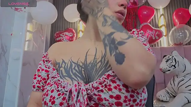 Snapshot of Anni_acker_b chatting on February 12, 2026, 12:49 pm Anni acker b online show from February 12, 2026, 12:49 pm