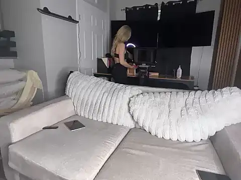 Snapshot of meggsworld chatting on March 27, 2026, 12:39 pm meggsworld online show from March 27, 2026, 12:39 pm