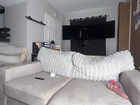 Snapshot of meggsworld chatting on February 12, 2026, 2:39 pm meggsworld online show from February 12, 2026, 2:39 pm