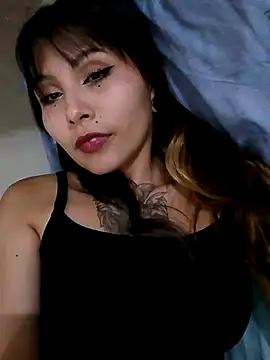 Snapshot of lmlz2 chatting on March 23, 2025, 12:04 am lmlz2 online show from March 23, 2025, 12:04 am