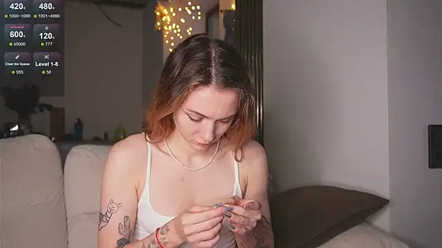 Snapshot of Limy_Sweet chatting on February 28, 2025, 5:15 am Limy Sweet online show from February 28, 2025, 5:15 am