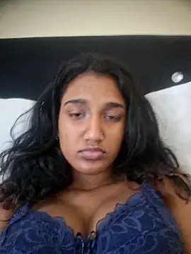 indianpink lips online show from November 3, 2025, 12:31 pm