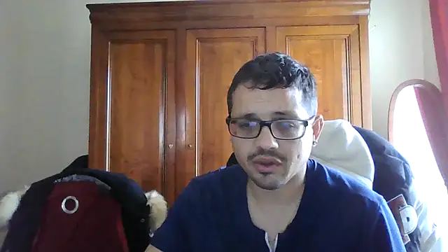 Snapshot of cpl9142 chatting on February 14, 2025, 8:52 am cpl9142 online show from February 14, 2025, 8:52 am