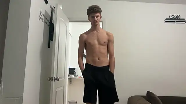 Snapshot of greekmythics chatting on April 10, 2026, 12:56 pm greekmythics online show from April 10, 2026, 12:56 pm