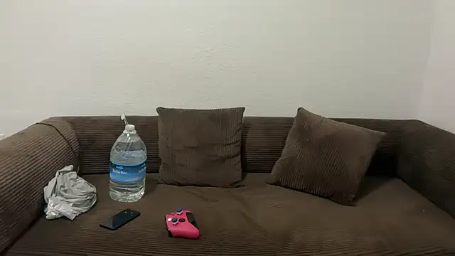 Snapshot of greekmythics chatting on April 14, 2026, 10:48 pm greekmythics online show from April 14, 2026, 10:48 pm