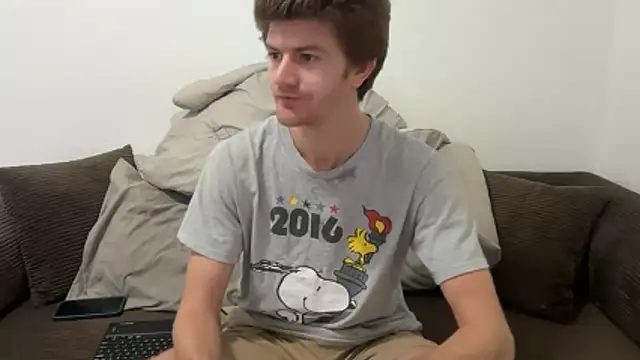 Snapshot of greekmythics chatting on March 25, 2026, 11:20 am greekmythics online show from March 25, 2026, 11:20 am