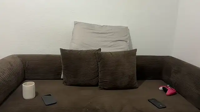 Snapshot of greekmythics chatting on April 13, 2026, 9:57 am greekmythics online show from April 13, 2026, 9:57 am