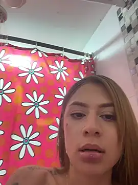 AmberHudson online show from January 9, 2026, 11:22 pm