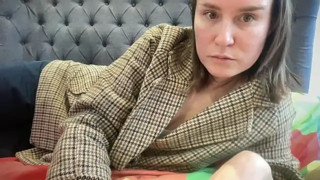 eatmypie69 online show from January 9, 2026, 11:06 am