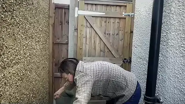 eatmypie69 online show from September 12, 2025, 9:20 am