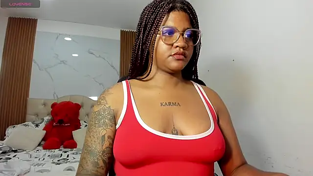 ZahraRose online show from March 29, 2026, 5:14 pm