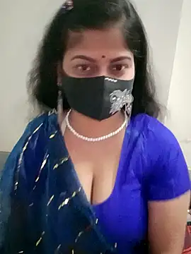 Snapshot of hiya-sen chatting on February 15, 2025, 2:44 pm hiya-sen online show from February 15, 2025, 2:44 pm