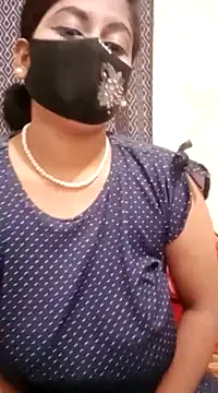 Snapshot of hiya-sen chatting on March 11, 2025, 12:28 pm hiya-sen online show from March 11, 2025, 12:28 pm