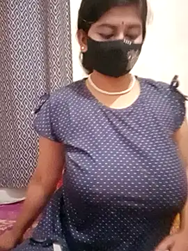 Snapshot of hiya-sen chatting on March 14, 2025, 5:02 pm hiya-sen online show from March 14, 2025, 5:02 pm