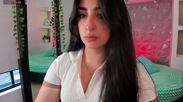 Katty love01 online show from January 14, 2026, 6:55 pm