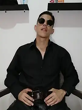 Mr-Eros-Master online show from February 20, 2025, 6:35 pm