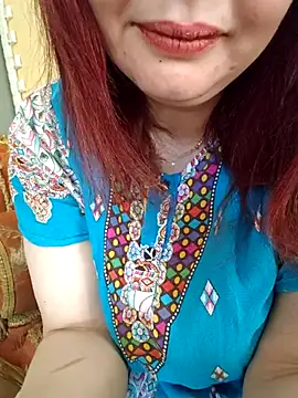 Loly2025 online show from April 26, 2026, 10:56 am