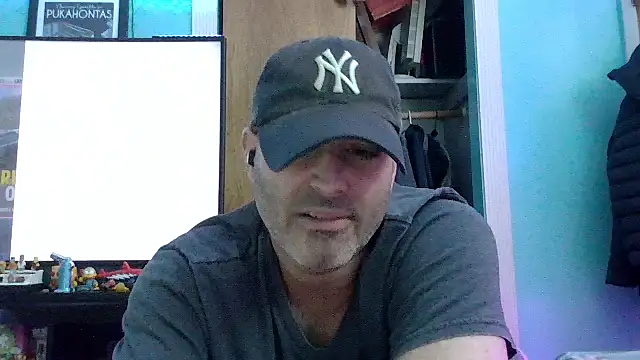 Novabear6996 online show from February 1, 2026, 4:44 am