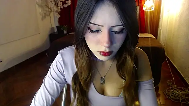 Snapshot of fyreandfox_ chatting on February 7, 2026, 7:33 pm fyreandfox online show from February 7, 2026, 7:33 pm