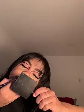 Dahiana Giil online show from January 6, 2026, 8:18 am