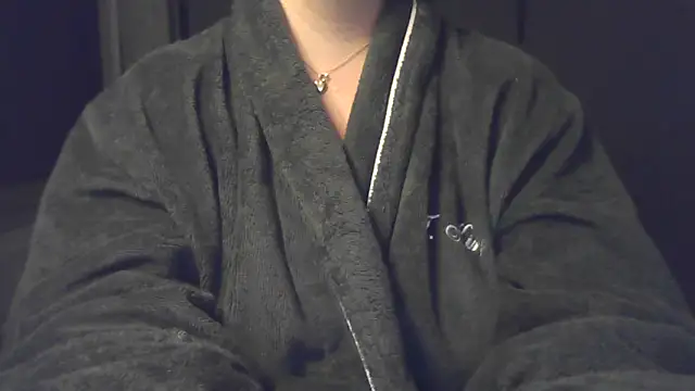 Snapshot of sizha6 chatting on March 4, 2026, 7:32 pm sizha6 online show from March 4, 2026, 7:32 pm