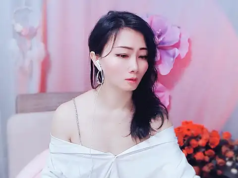 Snapshot of adelamiller chatting on December 23, 2025, 1:49 am adelamiller online show from December 23, 2025, 1:49 am