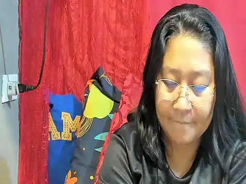 hotchubby88 online show from February 28, 2026, 11:32 am