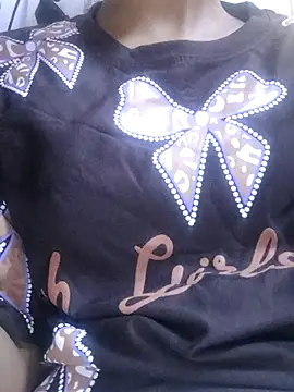 Snapshot of Aaradhna-hoy chatting on September 10, 2025, 10:25 am Aaradhna-hoy online show from September 10, 2025, 10:25 am