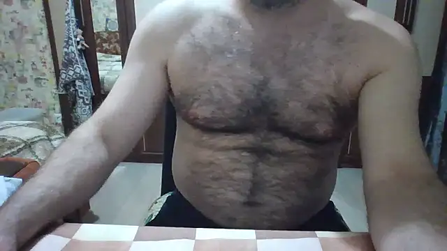 Snapshot of QuilyLoverx chatting on February 26, 2025, 6:15 pm QuilyLoverx online show from February 26, 2025, 6:15 pm