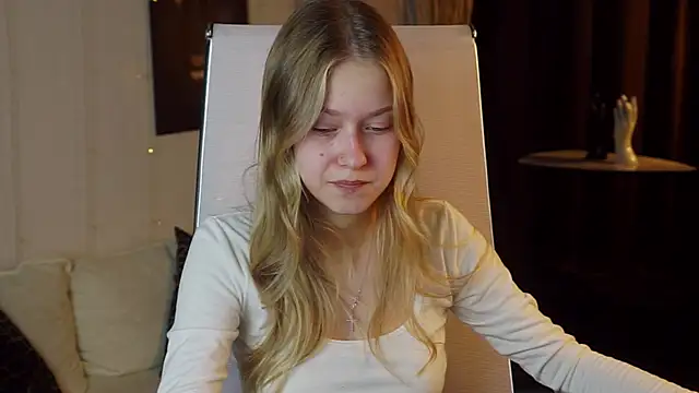 EveMundie online show from June 20, 2026, 9:47 am