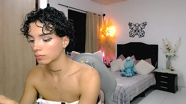 nilam valker online show from February 24, 2025, 12:30 am