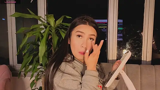 Ivanna West online show from October 28, 2025, 10:14 am