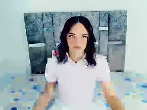 cherry crushx online show from January 17, 2026, 6:06 am