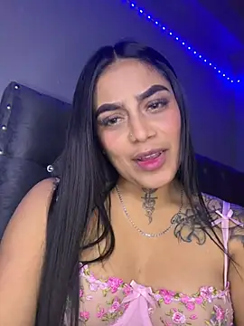 Snapshot of Emily_sharlot chatting on July 17, 2026, 3:04 am Emily sharlot online show from July 17, 2026, 3:04 am