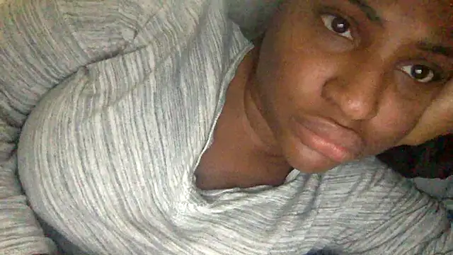 Snapshot of icedcoffeex chatting on February 8, 2026, 5:43 pm icedcoffeex online show from February 8, 2026, 5:43 pm