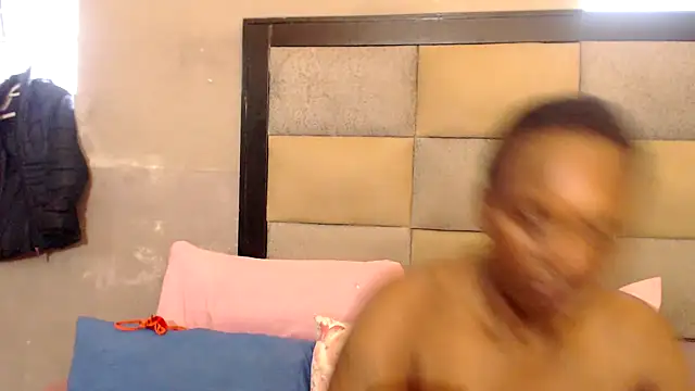 DIVAASS1 online show from March 5, 2026, 8:33 am