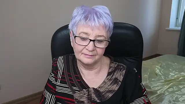 Sandra Snowflake online show from March 13, 2025, 10:36 am