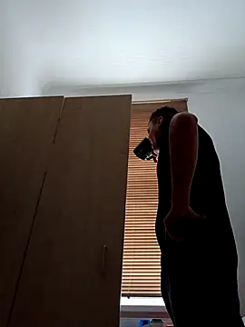 Eusuntnoulgigolo online show from March 1, 2026, 9:20 am