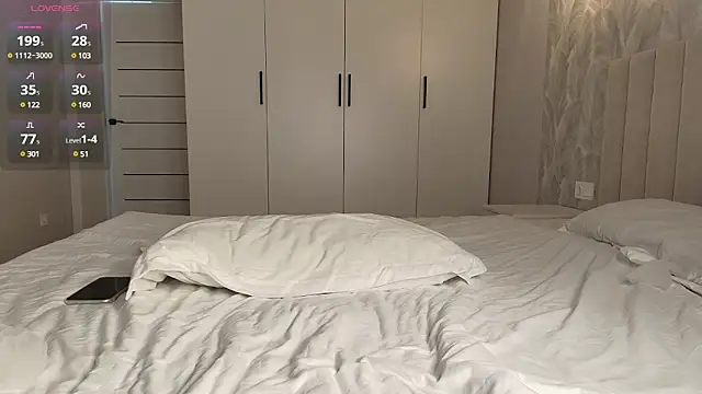 Snapshot of minamoons chatting on March 22, 2025, 2:05 am minamoons online show from March 22, 2025, 2:05 am