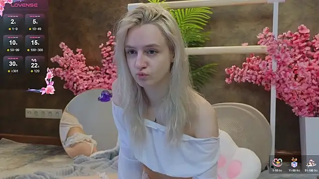 Snapshot of aishiro chatting on March 14, 2025, 12:40 pm aishiro online show from March 14, 2025, 12:40 pm