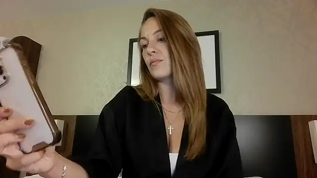 Edenfox- online show from May 8, 2026, 9:18 pm