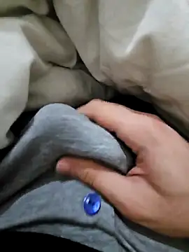 skiciyunis online show from October 30, 2025, 8:39 pm