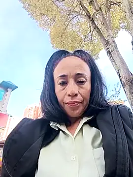 Coeur de luxure online show from February 4, 2026, 1:17 pm