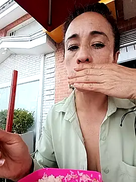 Coeur de luxure online show from November 21, 2025, 6:29 pm