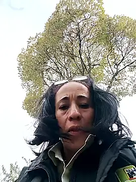 Coeur de luxure online show from February 14, 2026, 1:55 pm