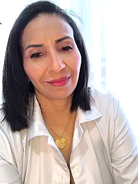 Mrsvictoriaaa online show from October 29, 2025, 7:35 pm