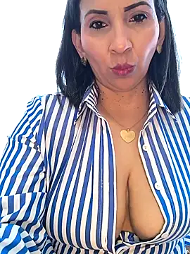 Mrsvictoriaaa online show from October 11, 2025, 7:15 pm