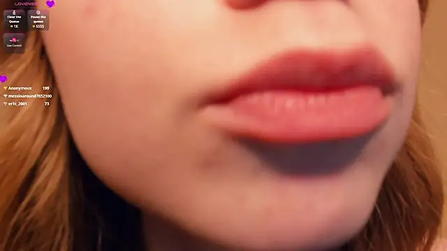 Snapshot of FloraBonde chatting on February 23, 2025, 10:28 am FloraBonde online show from February 23, 2025, 10:28 am