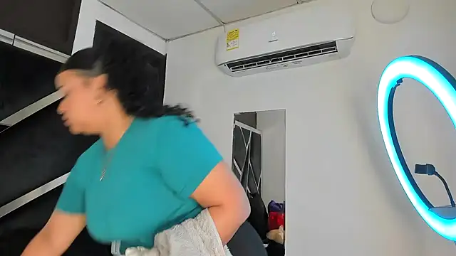 Rubyxht online show from January 6, 2026, 12:42 pm